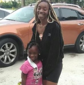 Meet your Posher, Loe